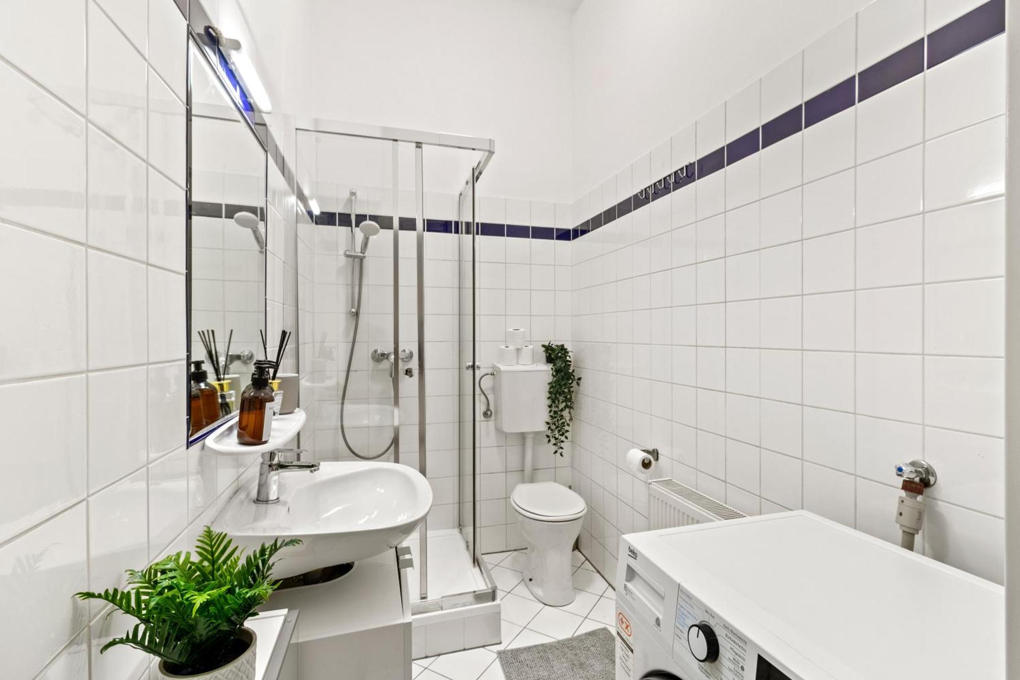 Stylish Apartment, 4 Min To U3 Zipperer Strasse Wien Exterior foto