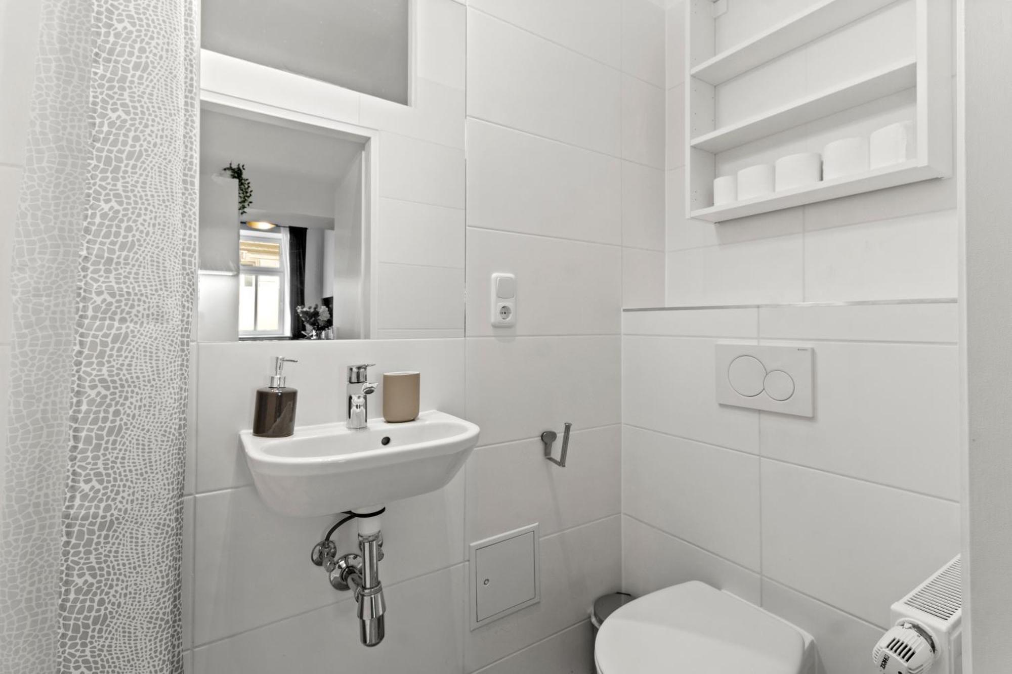 Stylish Apartment, 4 Min To U3 Zipperer Strasse Wien Exterior foto